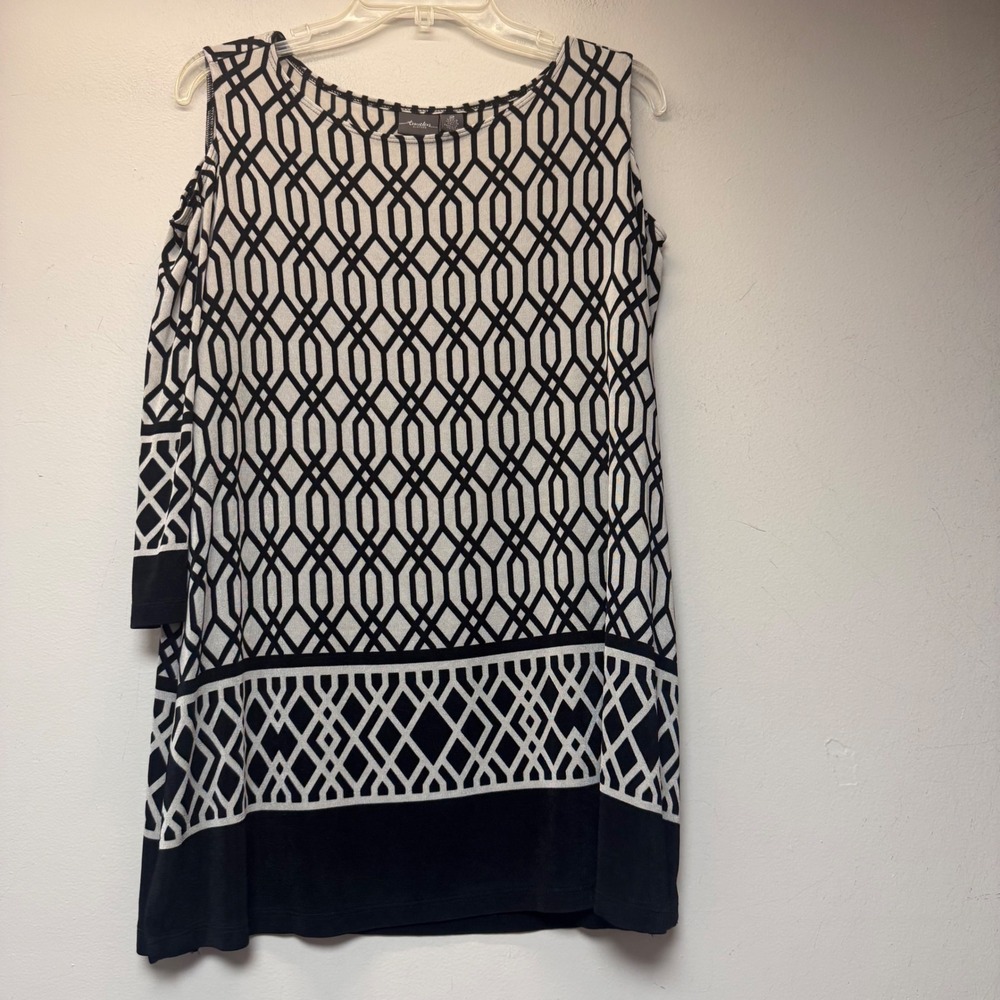 Chico's Travelers Tunic Women 2 L Black White Excellent Cold Shoulder Geometric